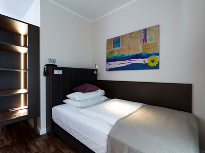 bedroom 1 - hotel sandwirth - klagenfurt, austria