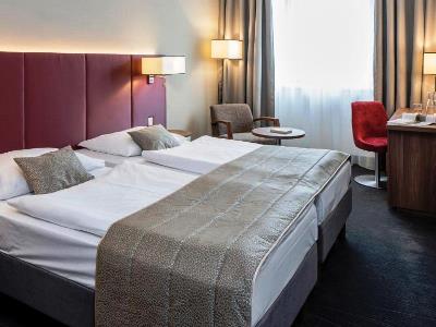 bedroom 1 - hotel austria trend europa salzburg - salzburg, austria