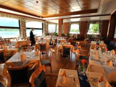 restaurant - hotel romantik im weissen rossl - st wolfgang, austria