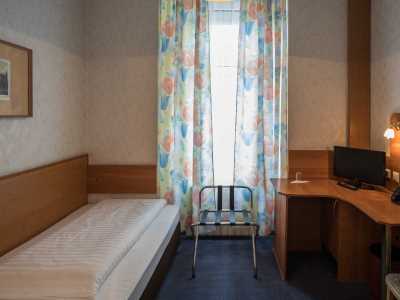 bedroom - hotel admiral - vienna, austria