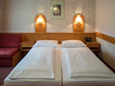 bedroom 2 - hotel admiral - vienna, austria