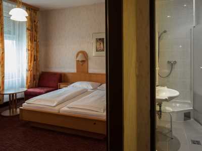bedroom 3 - hotel admiral - vienna, austria