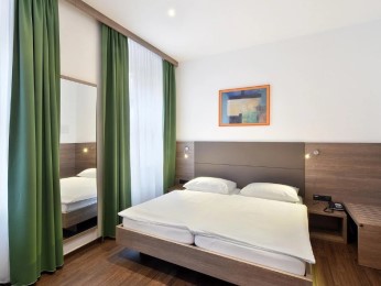 bedroom 2 - hotel lucia (non refund) - vienna, austria