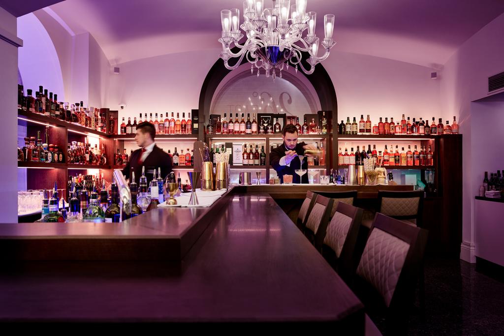 bar - hotel anantara palais hansen vienna - vienna, austria