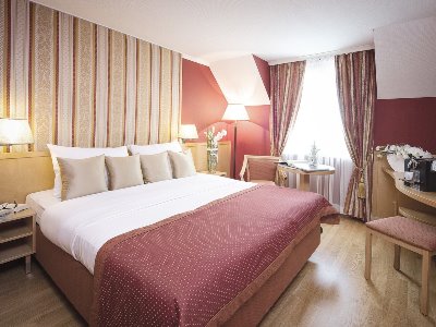bedroom 6 - hotel austria trend ananas - vienna, austria