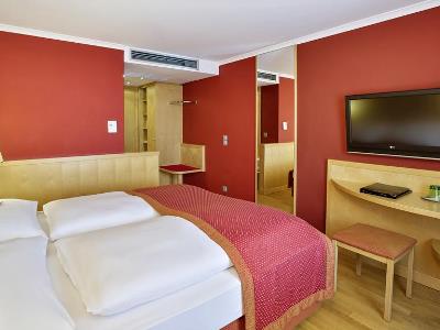 bedroom 7 - hotel austria trend ananas - vienna, austria