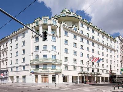 exterior view - hotel austria trend ananas - vienna, austria