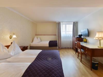 bedroom 3 - hotel am schubertring - vienna, austria
