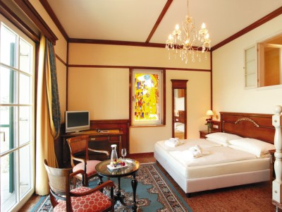 bedroom 2 - hotel grand hotel - zell am see, austria