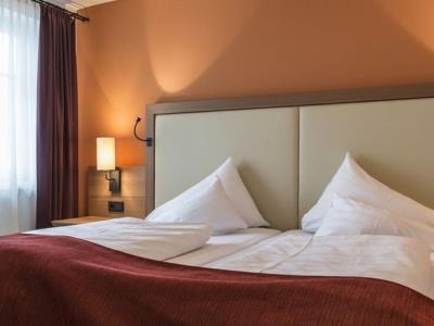 standard bedroom - hotel heritage - hallstatt, austria
