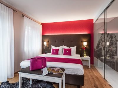 bedroom 9 - hotel dasmei - mutters, austria