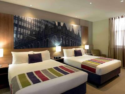 bedroom 1 - hotel grosvenor hotel adelaide - adelaide, australia