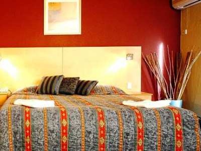 bedroom - hotel ciloms airport lodge - melbourne, australia