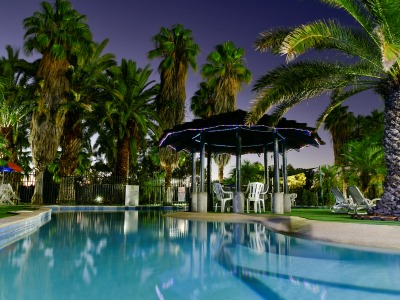 outdoor pool 2 - hotel desert palms alice springs - alice springs, australia