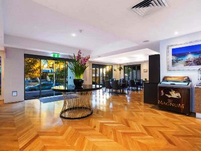 lobby - hotel club wyndham perth, trademark collection - perth, australia