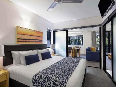 bedroom 1 - hotel club wyndham coffs harbour - coffs harbour, australia