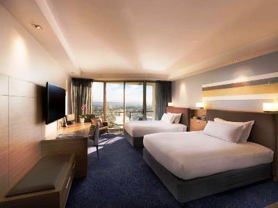 bedroom 2 - hotel sofitel gold coast - broadbeach, australia