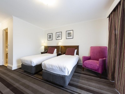 bedroom 1 - hotel mercure canberra - canberra, australia