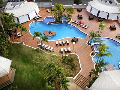 outdoor pool - hotel pullman cairns international - cairns, australia