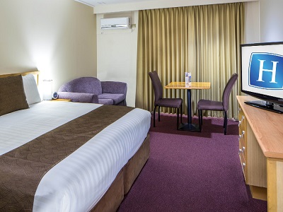 bedroom - hotel hospitality geraldton, surestay by bw - geraldton, australia