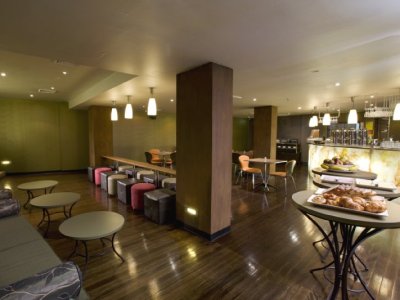 breakfast room - hotel best western plus hotel stellar - sydney, australia