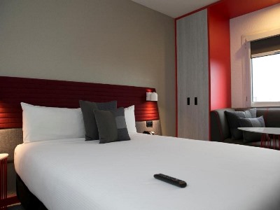 bedroom - hotel ibis sydney airport - sydney, australia