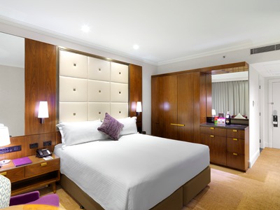 deluxe room 1 - hotel amora jamison sydney - sydney, australia