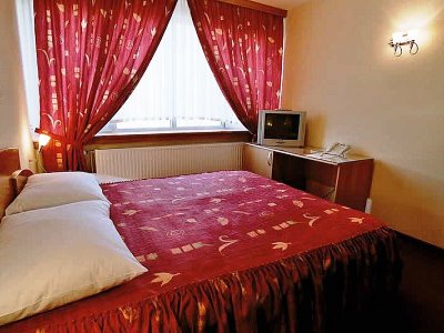bedroom 1 - hotel park - bihac, bosnia and herzegovina