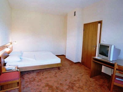 bedroom 1 - hotel ada - bihac, bosnia and herzegovina