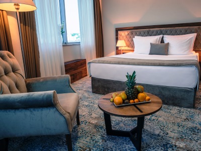 bedroom 17 - hotel radon plaza - sarajevo, bosnia and herzegovina