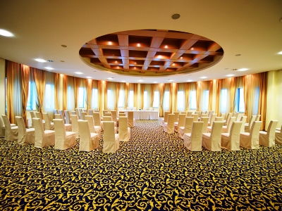 conference room 3 - hotel radon plaza - sarajevo, bosnia and herzegovina