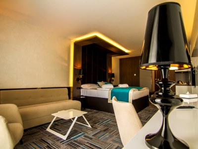 bedroom - hotel hills sarajevo congress and termal spa - sarajevo, bosnia and herzegovina