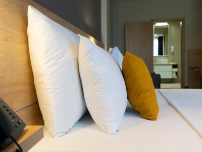 bedroom 19 - hotel ha hotel - mostar, bosnia and herzegovina