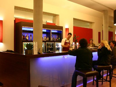 bar - hotel hotel and aparthotel alize mouscron - mouscron, belgium