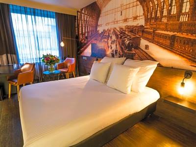 bedroom 4 - hotel de keyser - antwerp, belgium