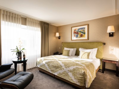standard bedroom - hotel grand hotel casselbergh - bruges, belgium