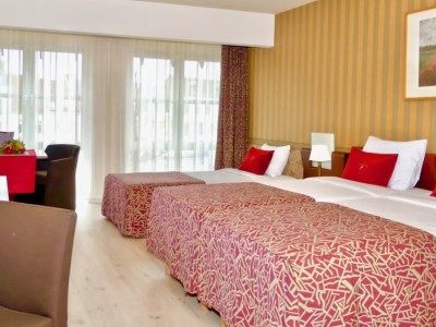 bedroom 3 - hotel golden tulip de medici - bruges, belgium