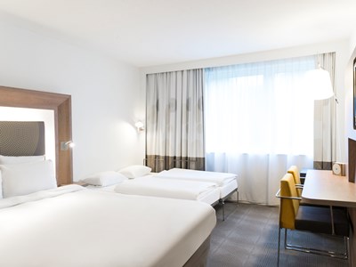 bedroom 1 - hotel novotel brussels airport - brussels, belgium