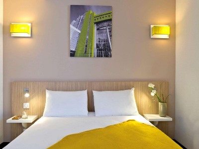 bedroom - hotel aparthotel adagio access brussels europe - brussels, belgium