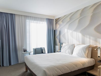 bedroom 4 - hotel novotel charleroi centre - charleroi, belgium