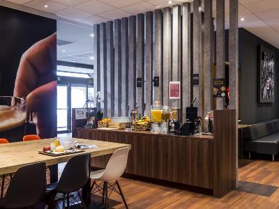 breakfast room - hotel ibis centrum opera - gent, belgium