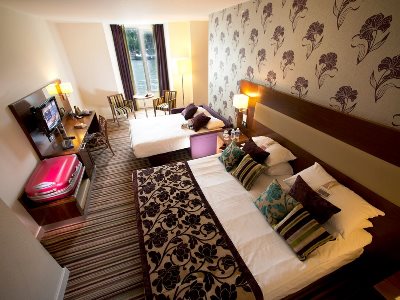bedroom 4 - hotel mercure liege city centre - liege, belgium