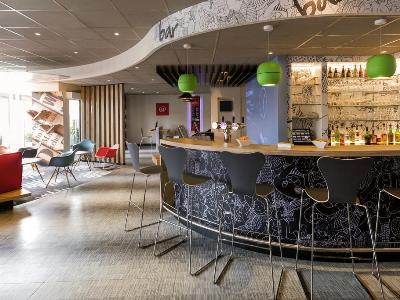 bar - hotel ibis namur centre - namur, belgium
