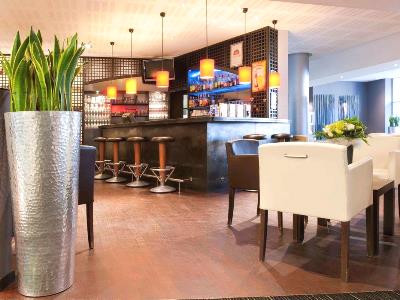 bar 1 - hotel novotel ieper centrum flanders fields - ieper, belgium