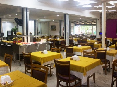 restaurant - hotel ramada by wyndham porto seguro praia - porto seguro, brazil