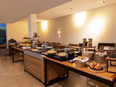 breakfast room - hotel wyndham sao paulo paulista - sao paulo, brazil
