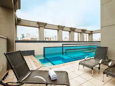 outdoor pool - hotel novotel sp jardins - sao paulo, brazil