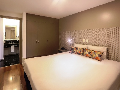 bedroom 1 - hotel mercure curitiba 7 de setembro - curitiba, brazil