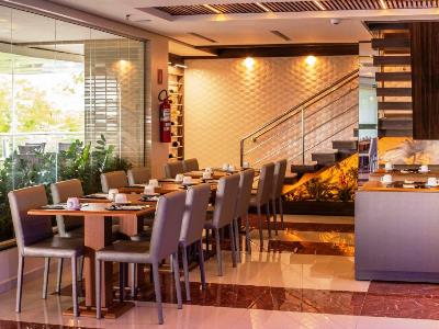 restaurant - hotel ramada by wyndham manaus torres center - manaus, brazil