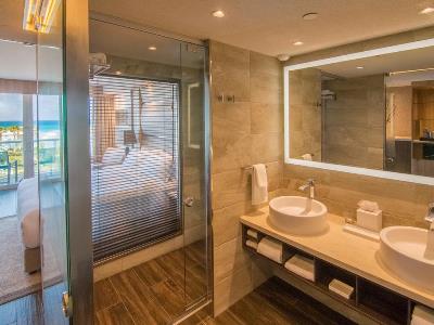 bathroom - hotel hilton at resorts world bimini - north bimini, bahamas